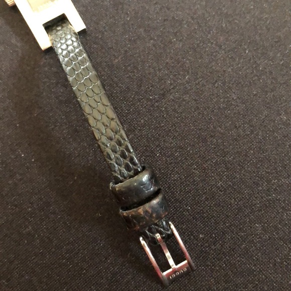 Vintage pre-owned Gucci watch timepiece 3900L Swiss made - Picture 9 of 14